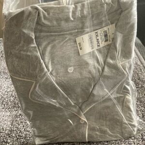 Women’s Gray Pajama-Style Shirt with Contrast Piping